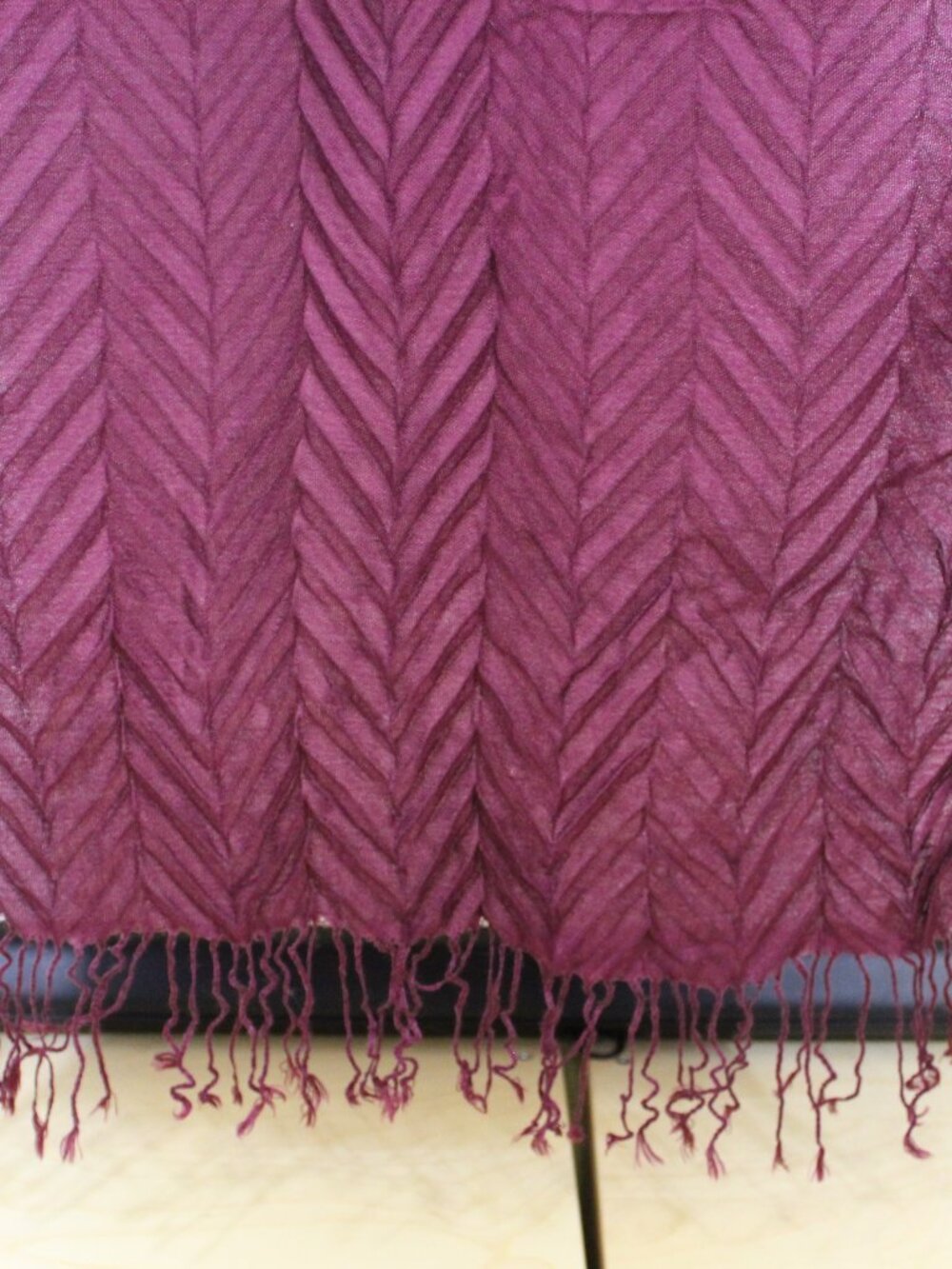 100% Cashmere Wrap Shawl Maroon Lightweight Evening‎ Wedding Fringe - Picture 11 of 11